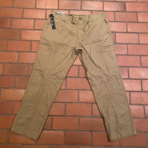 Men's Lee Straight Fit Cargo Pant 42 x 32